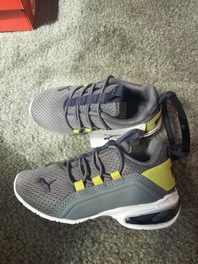 Puma Kids' Gray & Yellow Athletic Sneakers